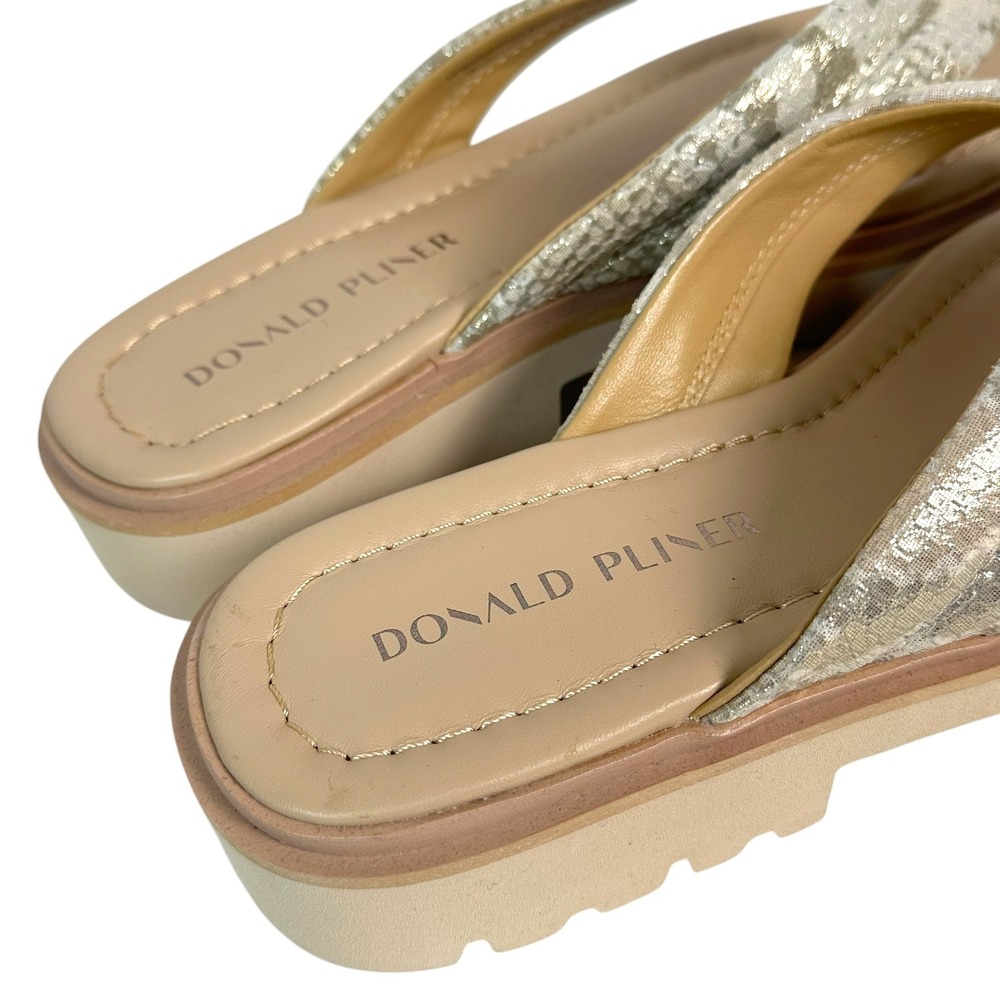 Donald Pliner Sandals Barbera Metallic Snakeskin Platform Thong Tan 8.5 NWOT - Picture 7 of 11